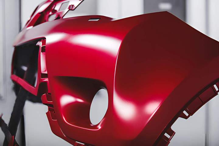 Peinture auto professionnelle avec finition impeccable.